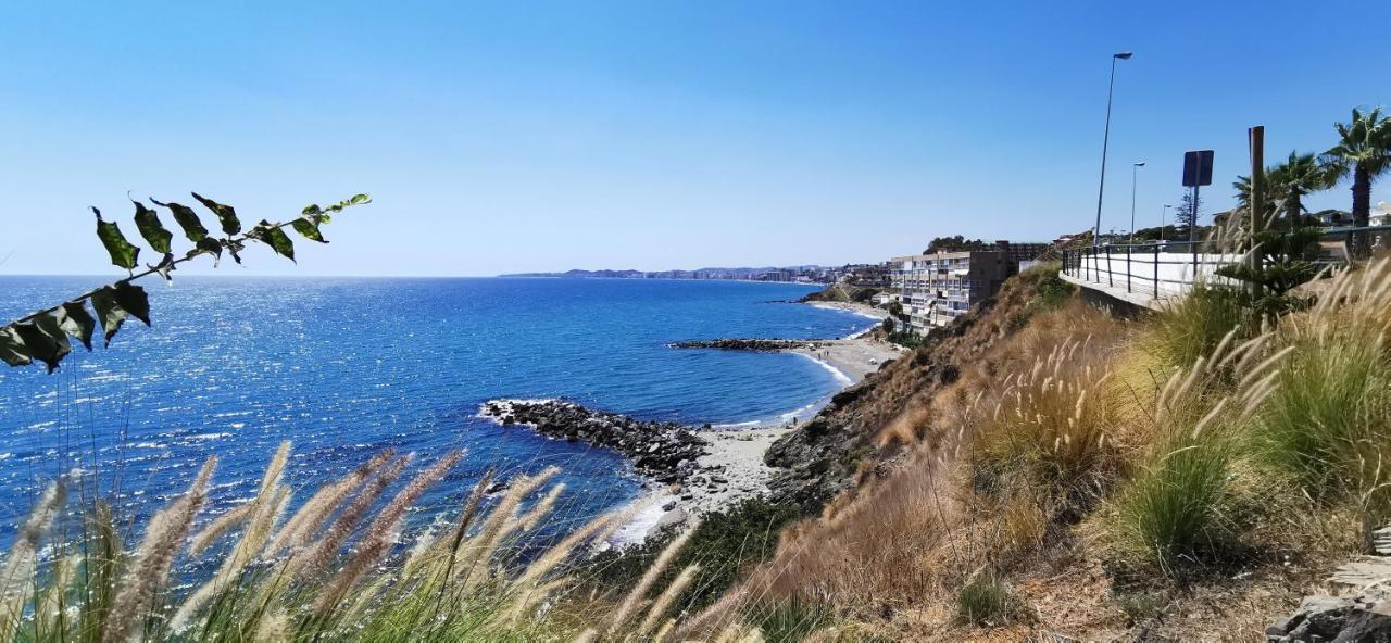La Perla Cruise Apartment On Private Beach, Modern With Aircon & Wifi Benalmádena Εξωτερικό φωτογραφία
